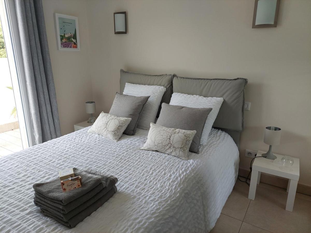 Magnifique Suite Familiale Nans-les-Pins Dış mekan fotoğraf
